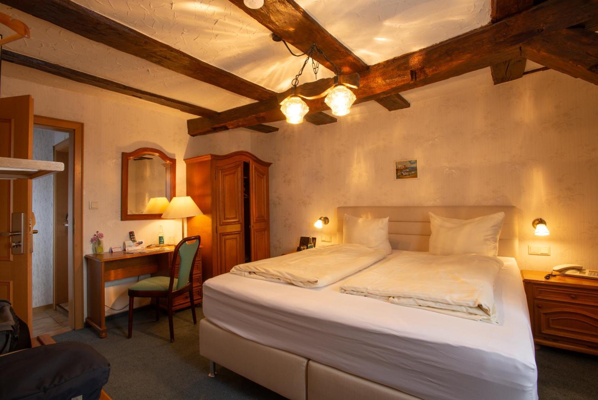 Wolfhagen Hotel Zum Schiffchen מראה חיצוני תמונה
