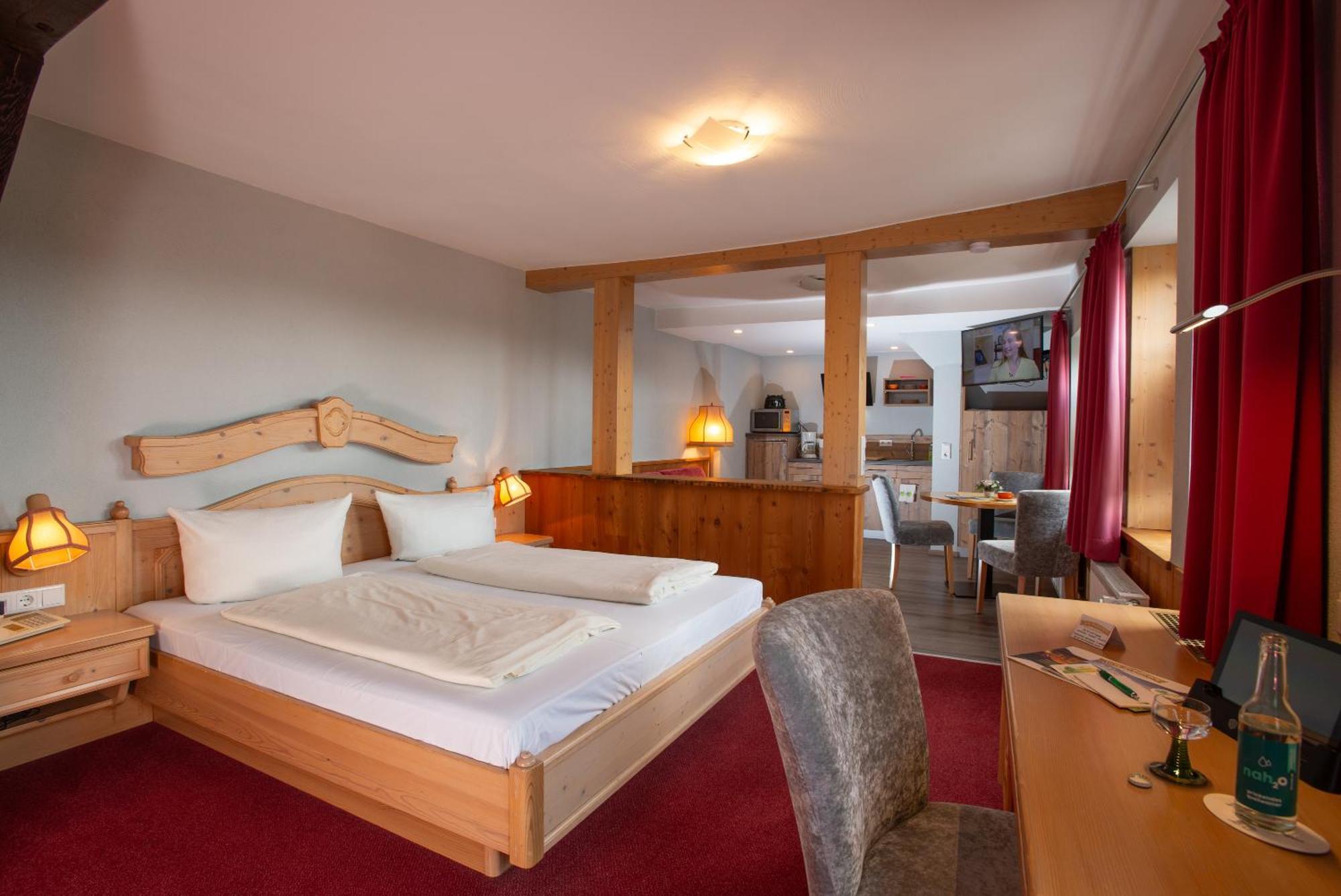 Wolfhagen Hotel Zum Schiffchen מראה חיצוני תמונה