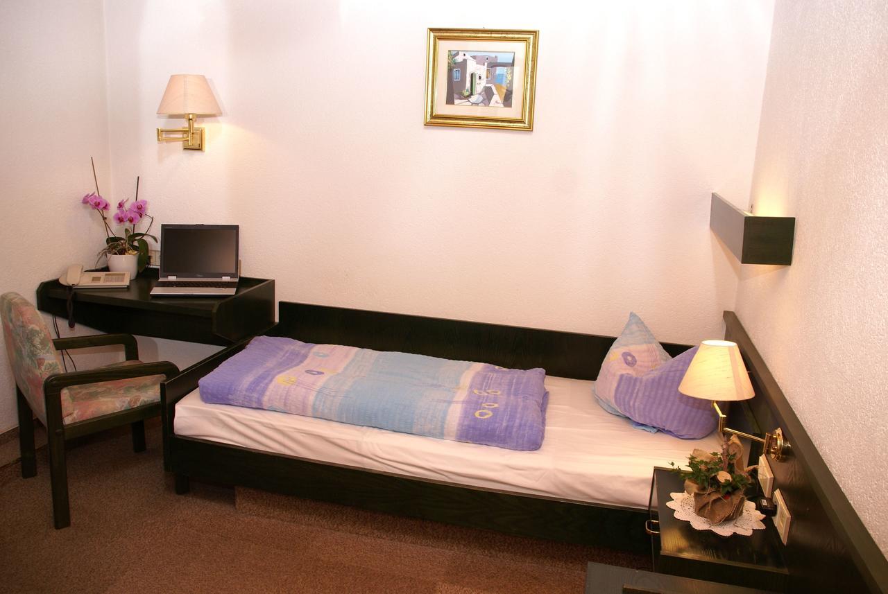 Wolfhagen Hotel Zum Schiffchen מראה חיצוני תמונה