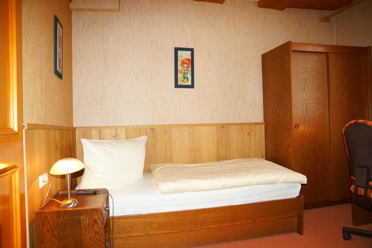 Wolfhagen Hotel Zum Schiffchen מראה חיצוני תמונה